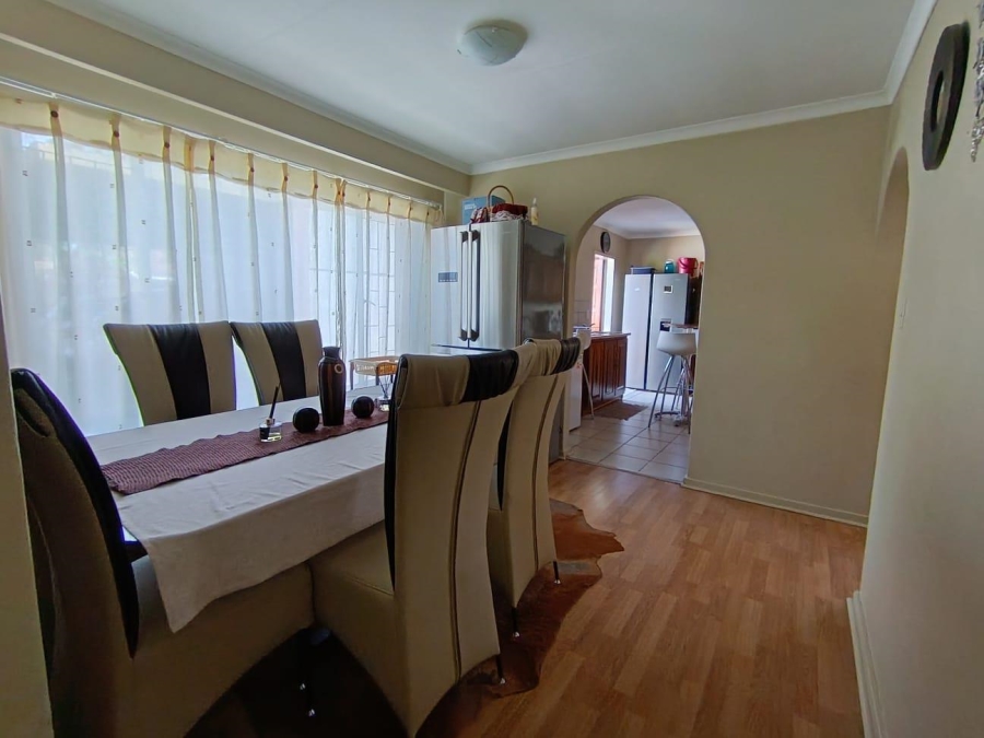 3 Bedroom Property for Sale in Pellissier Free State